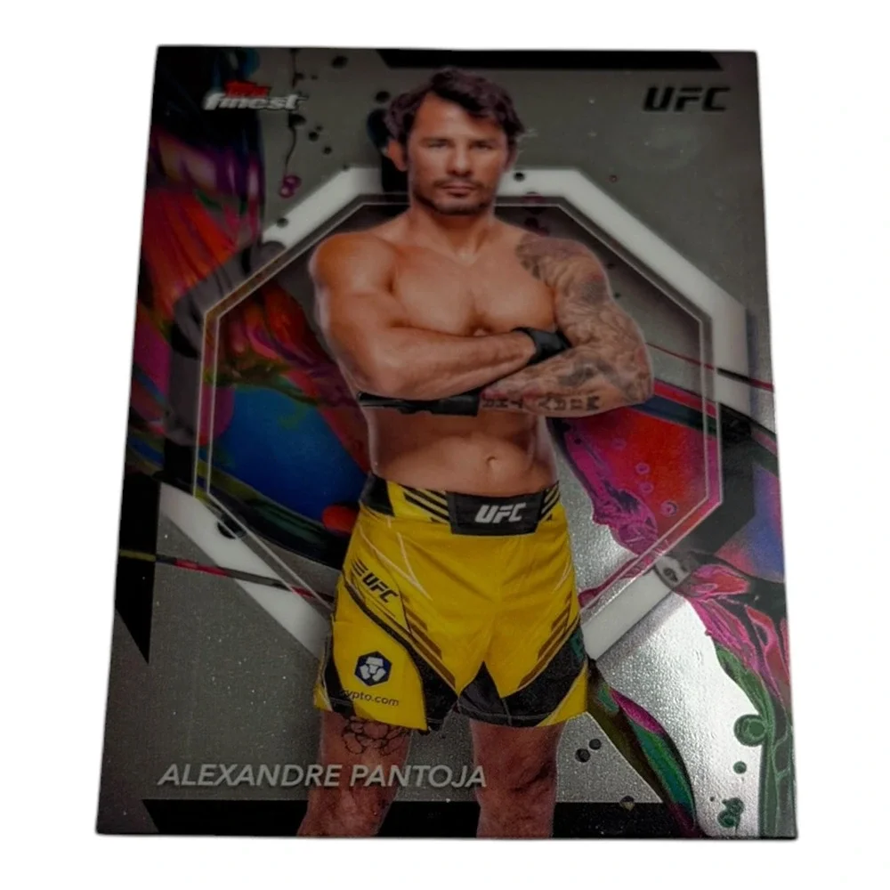 2024 Topps Finest UFC Alexandre Pantoja Common Base Card #28 Flyweight